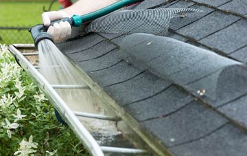 Cwm Cewydd gutter cleaning costs